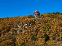 The observation platform and the new tower as part of the high-level walkway above the Saarschleife